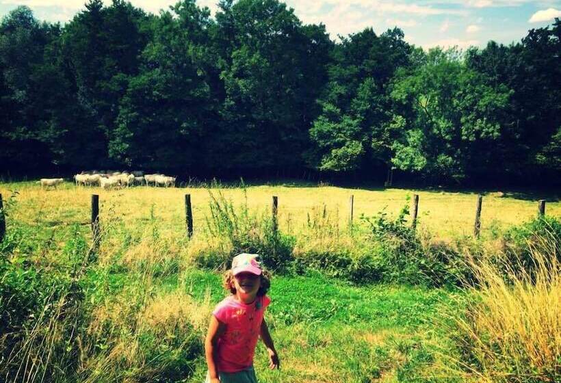 膳宿费 Chambres D Hôtes La Ferme De Montard