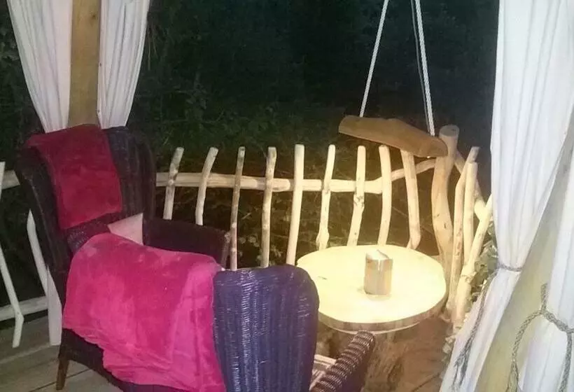 Schaeferwagenhotel Campsite