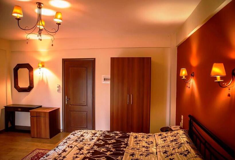 Andromeda Hotel Limni Plastira