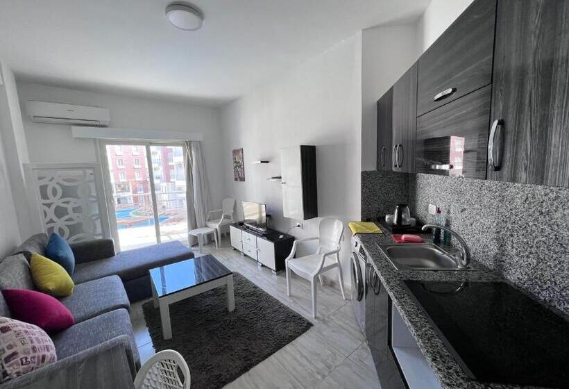 Aqua Palms Resort Hurghada