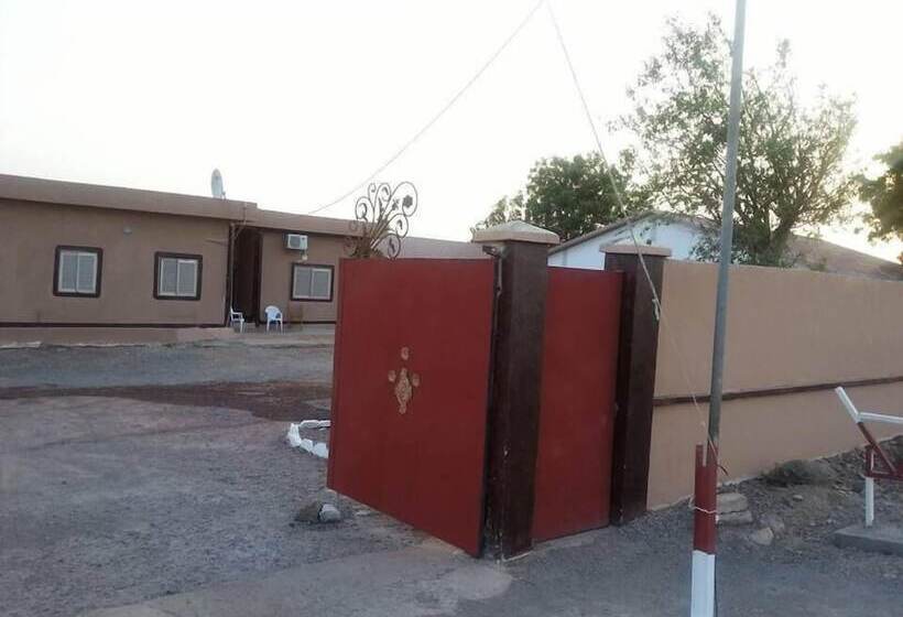 Arta Hotel De La Paix