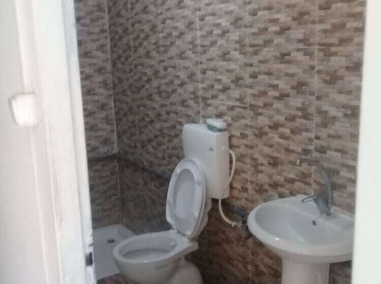 Arta Hotel De La Paix