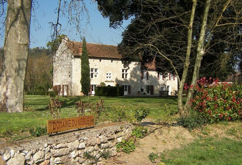 Bed and Breakfast Domaine Du Noble