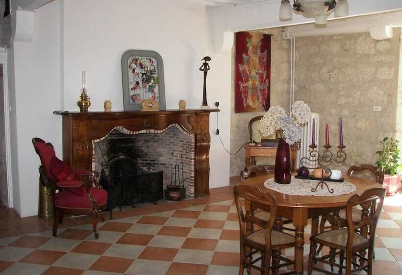 Bed and Breakfast Domaine Du Noble