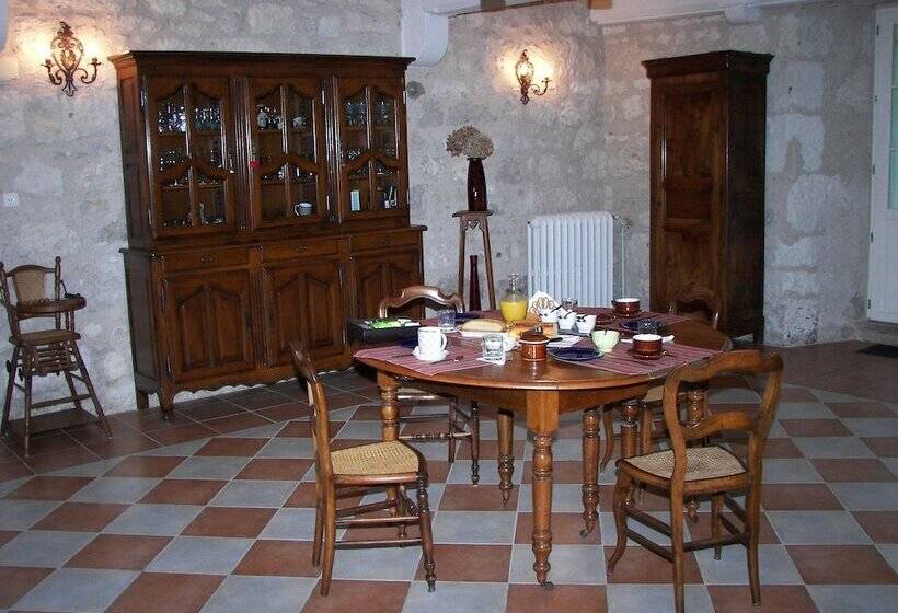 Bed and Breakfast Domaine Du Noble