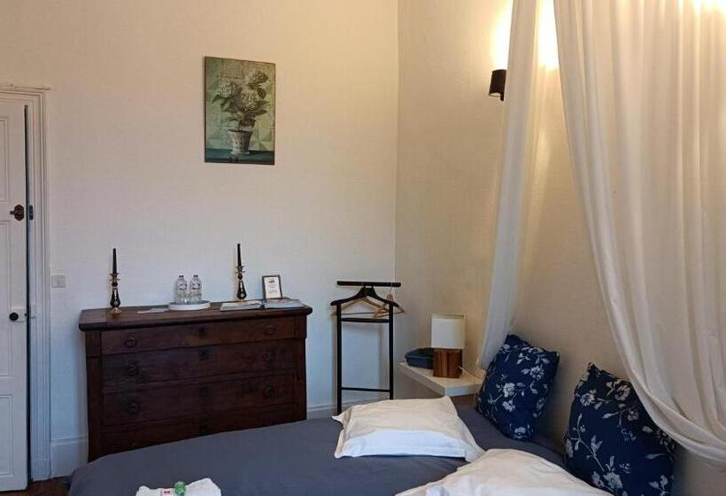 Bed and Breakfast Domaine Du Noble