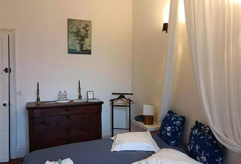 ベッドアンドブレックファースト Domaine Du Noble