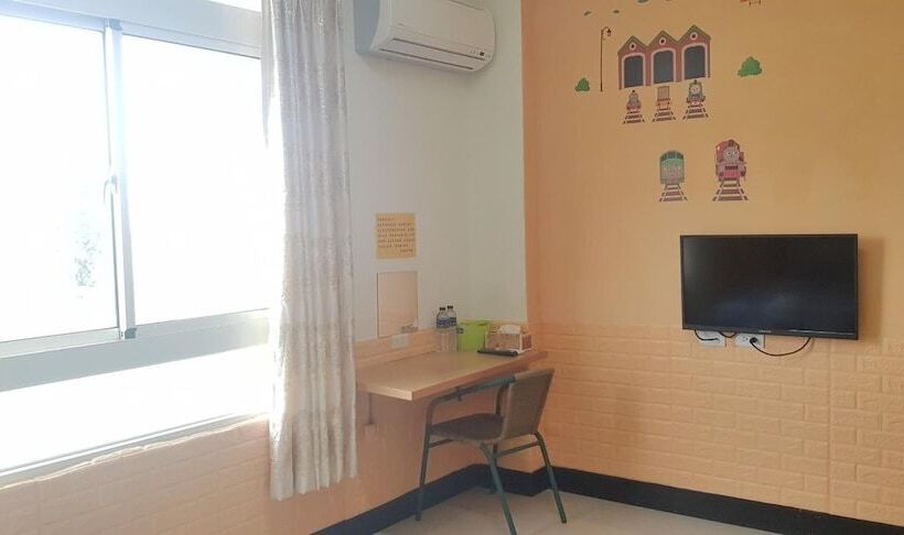 تختخواب و صبحانه Our Home