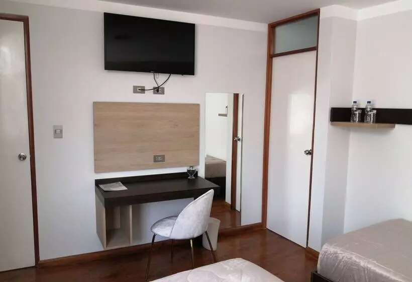 Hostelli Tierra Del Sol