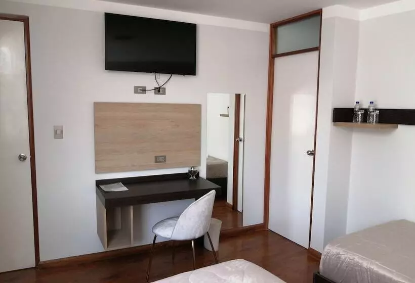 Hostelli Tierra Del Sol