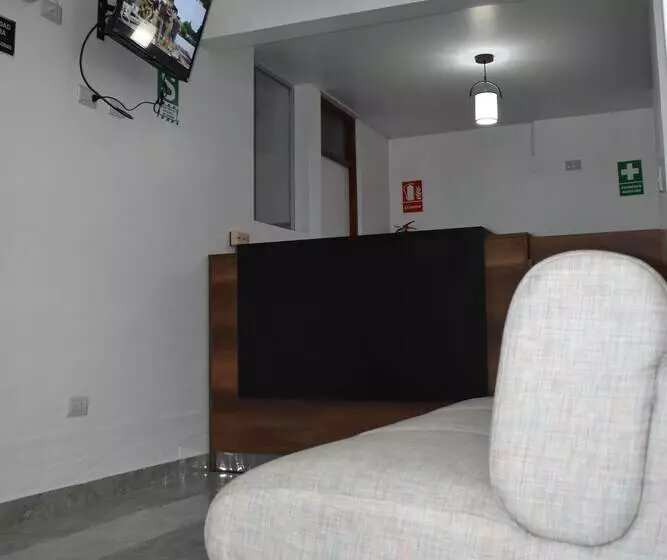 Hostelli Tierra Del Sol