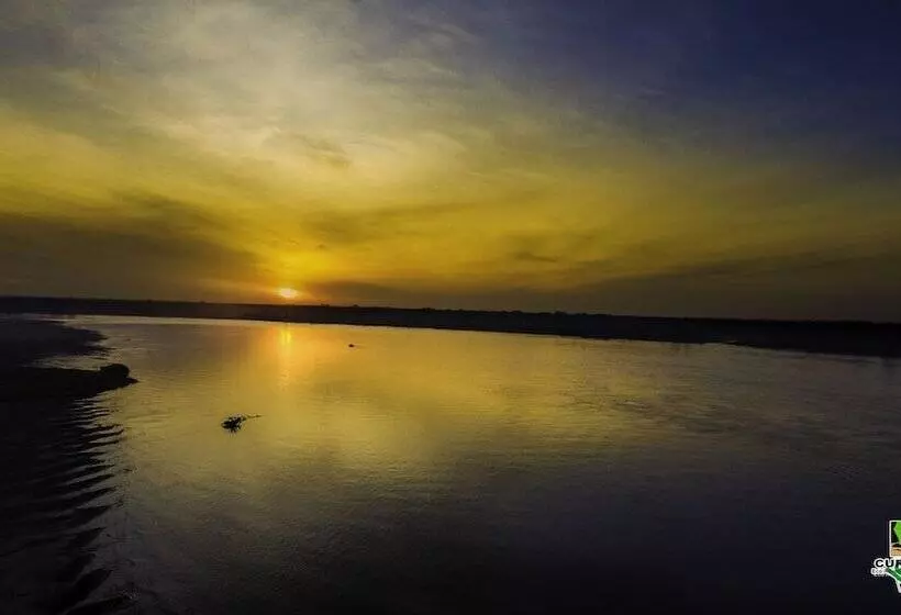 هتل Curuhuinsi Lodge