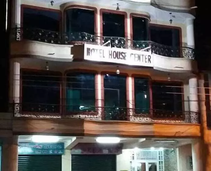 Hotelli House Center