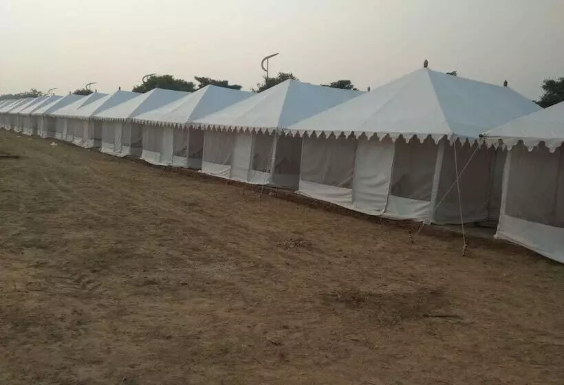 Hotelli Kanj Kiri Container Tent City Kumbh