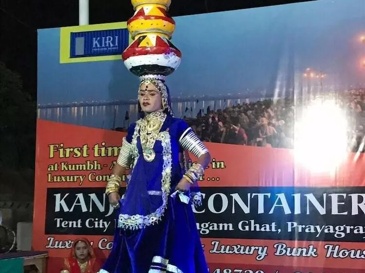 Hotelli Kanj Kiri Container Tent City Kumbh