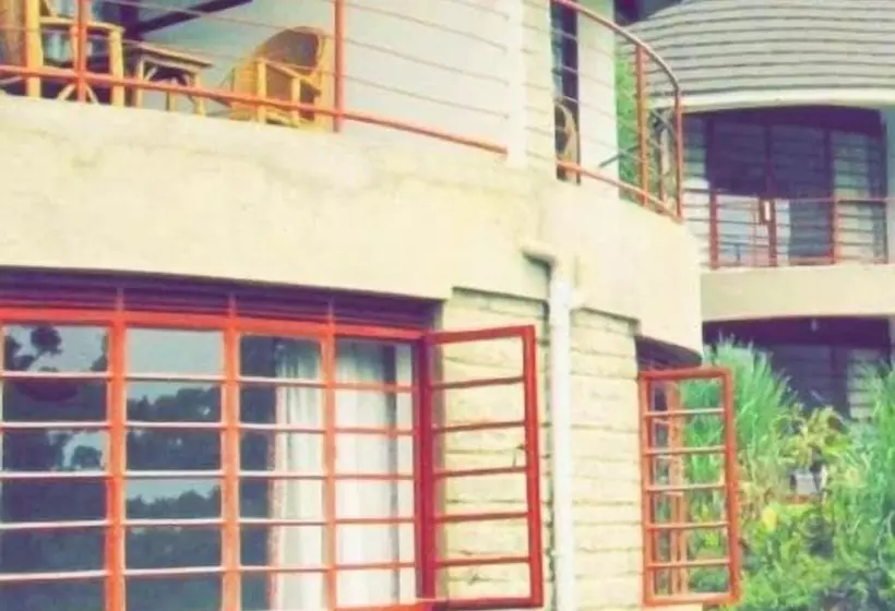 هتل Koi Koi Cultural Village