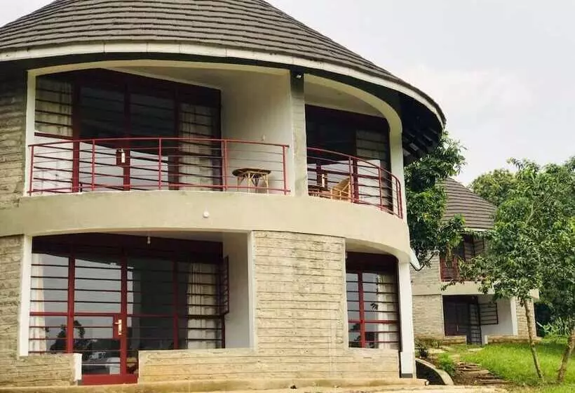 هتل Koi Koi Cultural Village