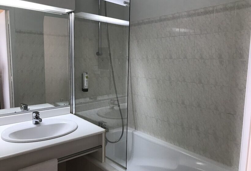 فندق Logis La Villa Des Houx