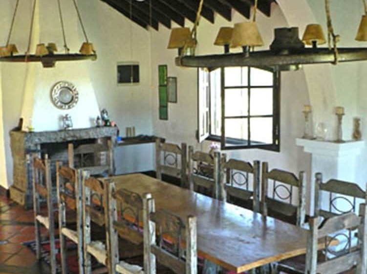 ホテル Pinos De La Quebrada