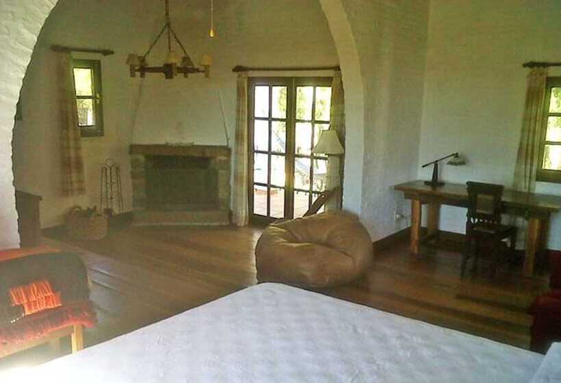 ホテル Pinos De La Quebrada