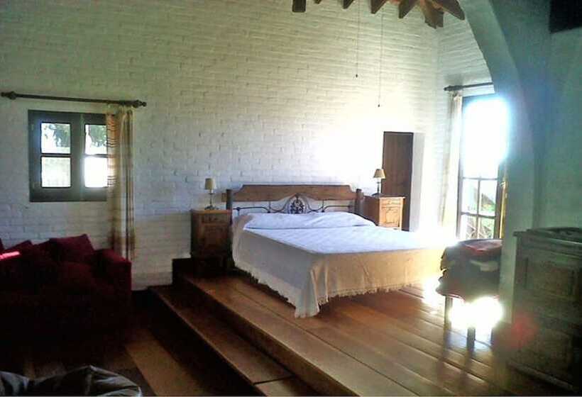 ホテル Pinos De La Quebrada