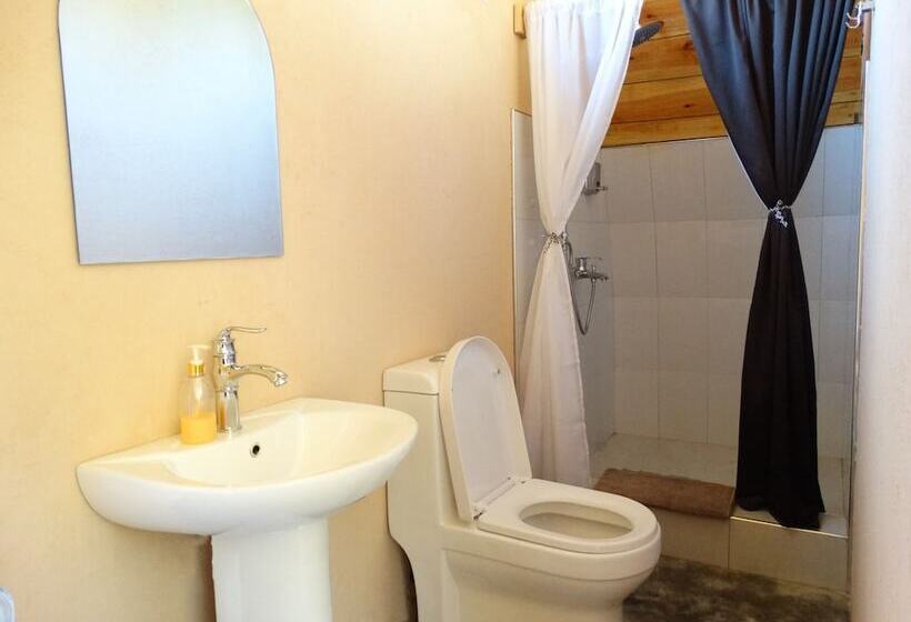 酒店 Rocky Bay Resort & Camping