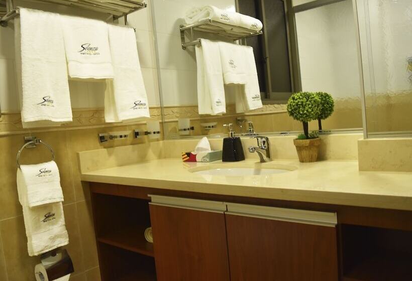 هتل Selenza Apart