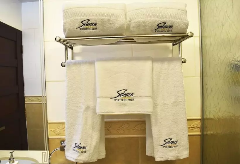 هتل Selenza Apart