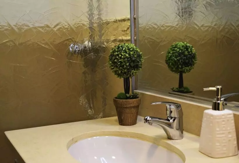 هتل Selenza Apart