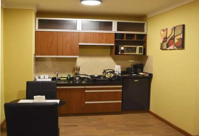 هتل Selenza Apart