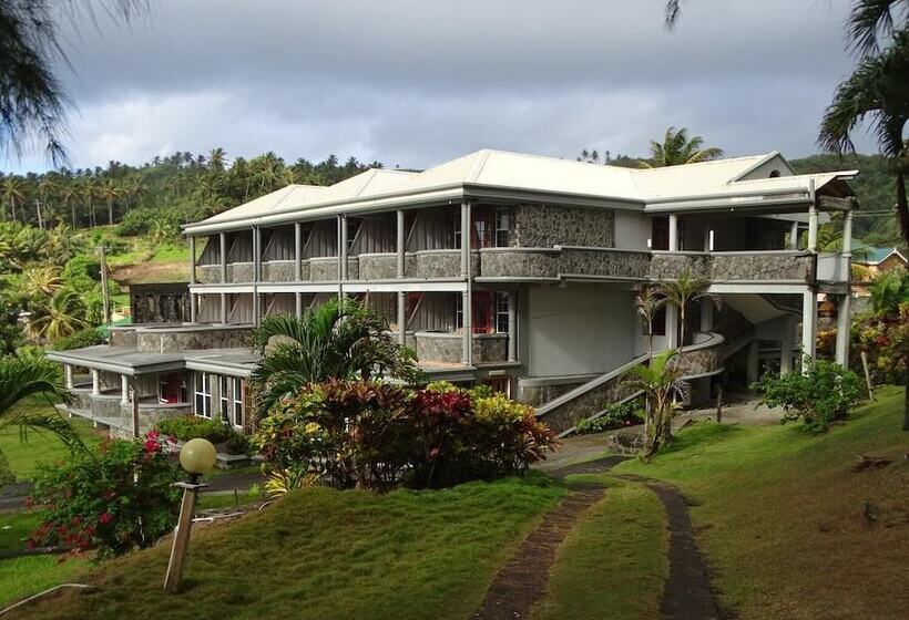 هتل Spring Gardens Resort