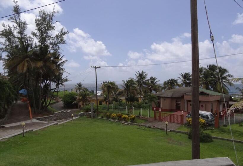 هتل Spring Gardens Resort