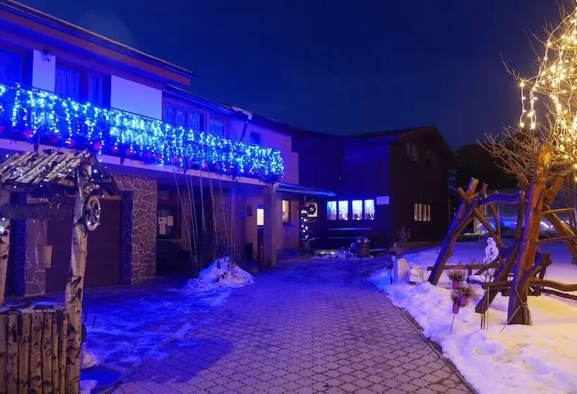 ペンション Vela