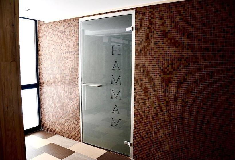 אתר נופש Village Vacances Les Ramayes