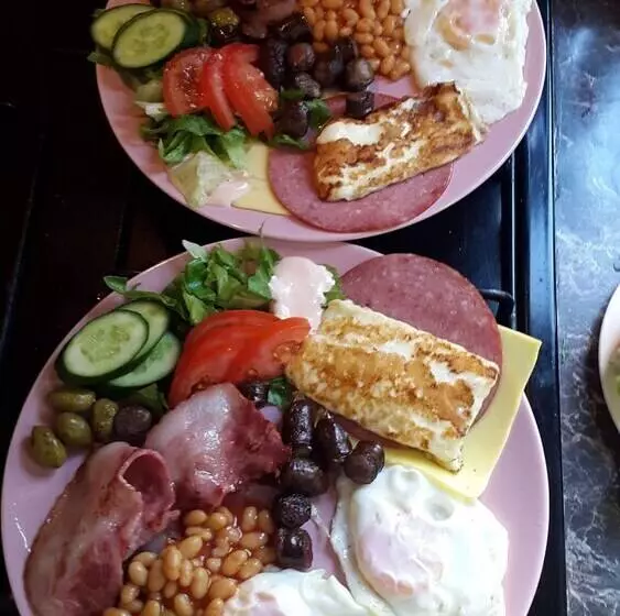 تختخواب و صبحانه Marina S Rooms Xrisopolitissa Larnaca