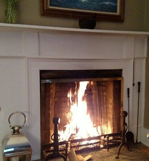 تختخواب و صبحانه The Buckmaster Inn