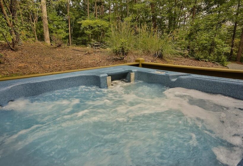 Cherry Beary Den Nevaeh Cabin Rentals