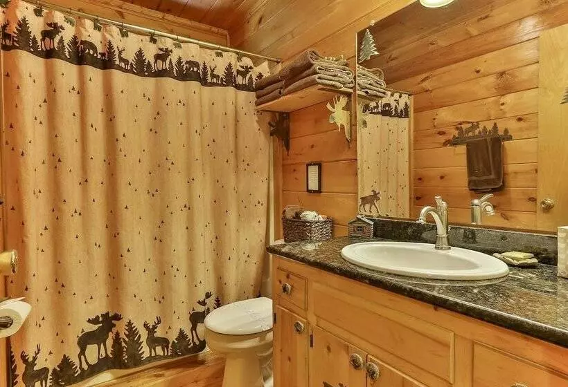 Cherry Beary Den Nevaeh Cabin Rentals
