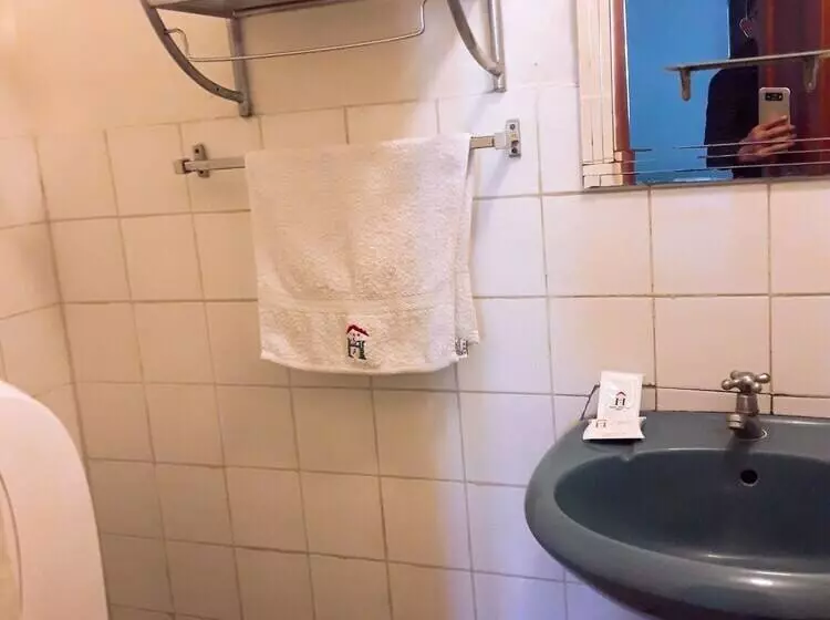 Hostal Santa Apolonia