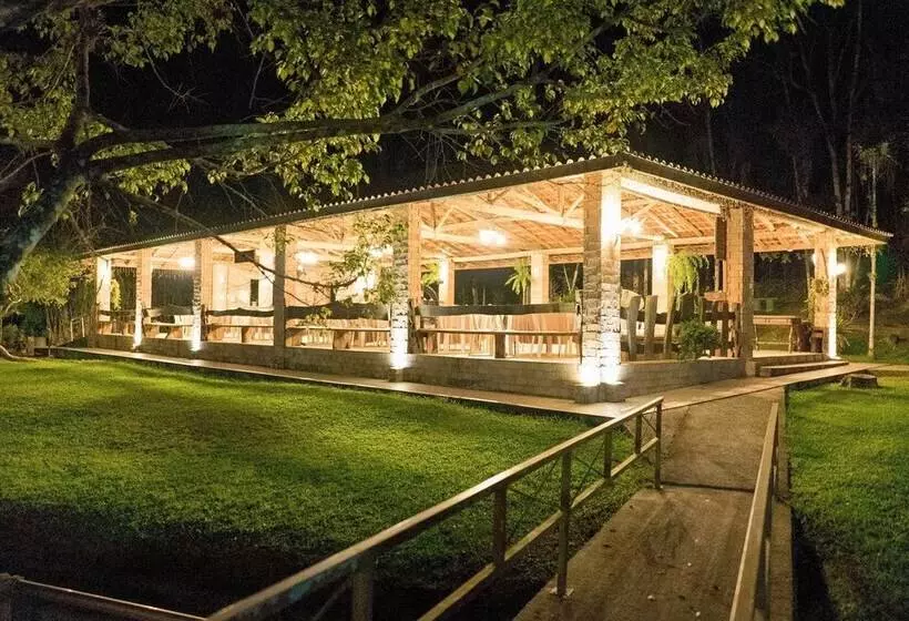 Hotelli Aguas Mornas Palace