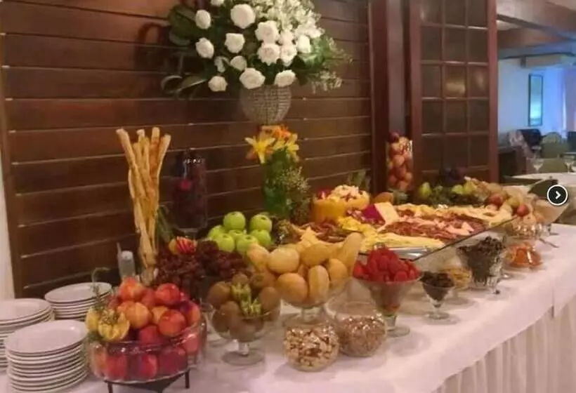 Hotelli Aguas Mornas Palace