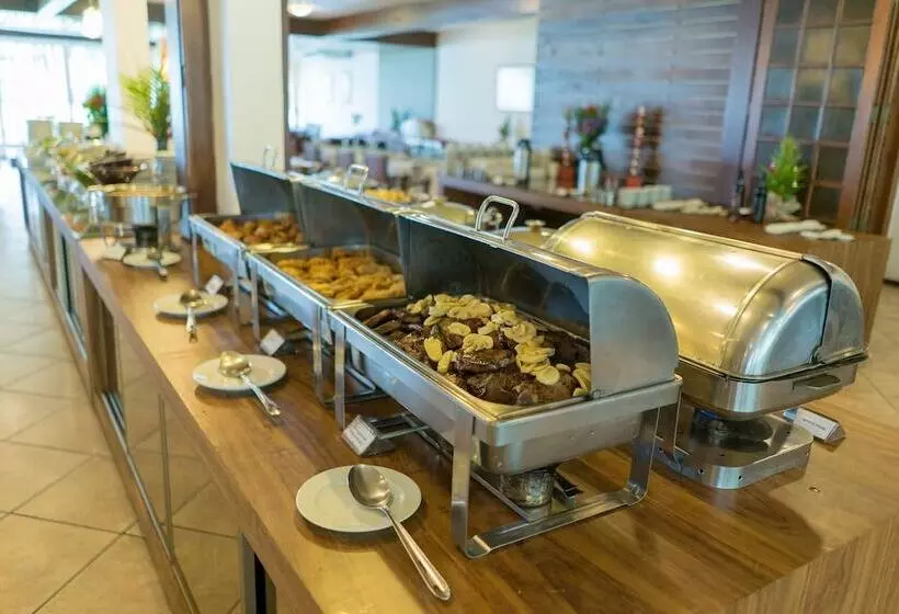 Hotelli Aguas Mornas Palace