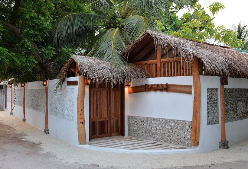 Hotel Eden Baani Lodge