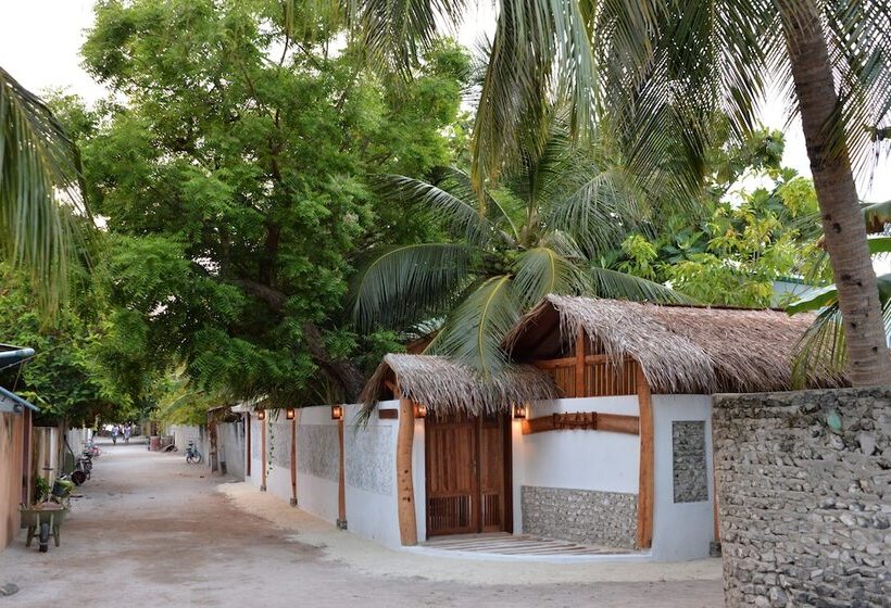 Hotel Eden Baani Lodge