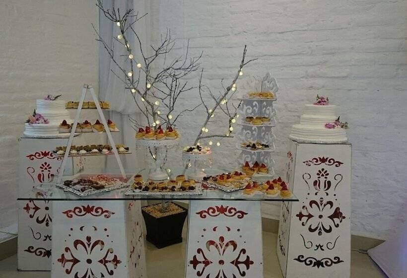 Szálloda Ficus Lodge