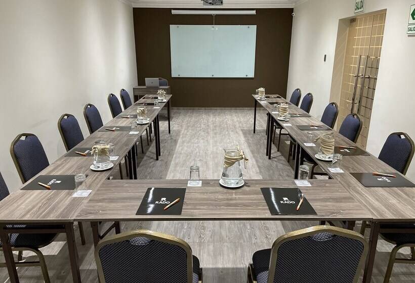 호텔 Rado Quintanas