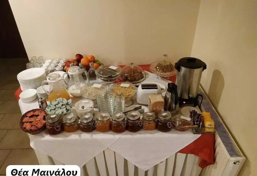 Hotelli Thea Mainalou