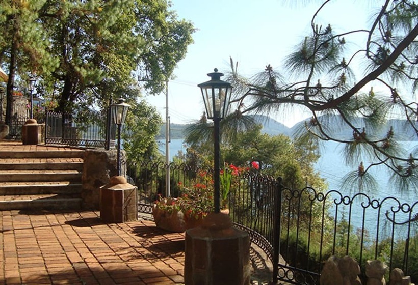 فندق Turinjandi Resort