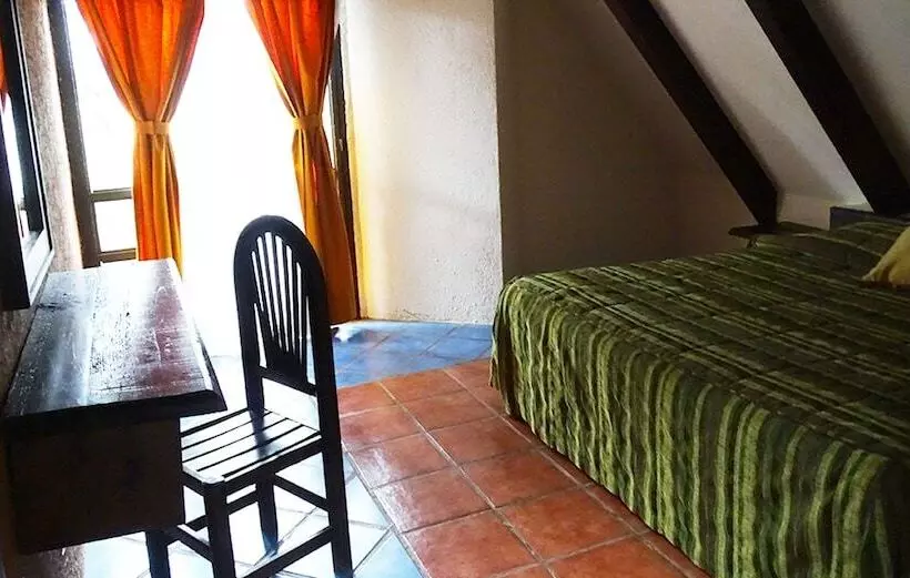 ホテル Turinjandi Resort