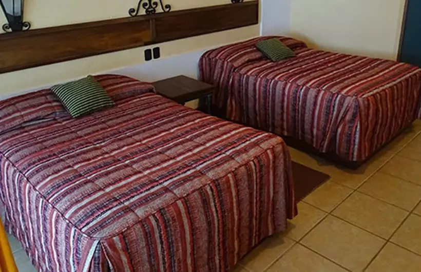 ホテル Turinjandi Resort